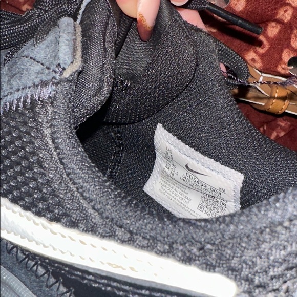 Women's Air Max Excee Sneakers Black & White - Picture 12 of 13